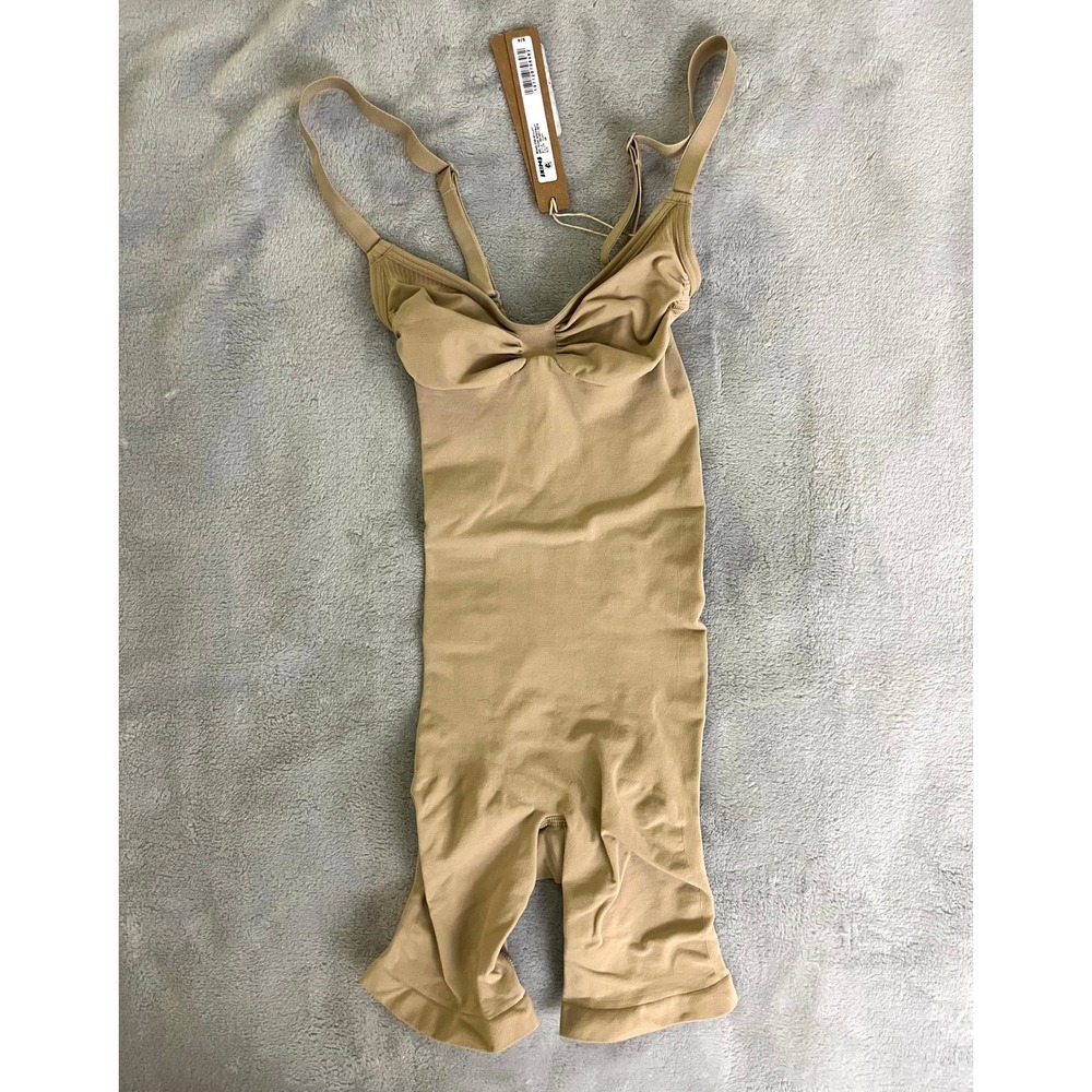 SKIMS XS Seamless Sculpt Mid Thigh BBL Bodysuit Clay BD-MDT-3372 Firm Shapewear